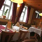 Otel 